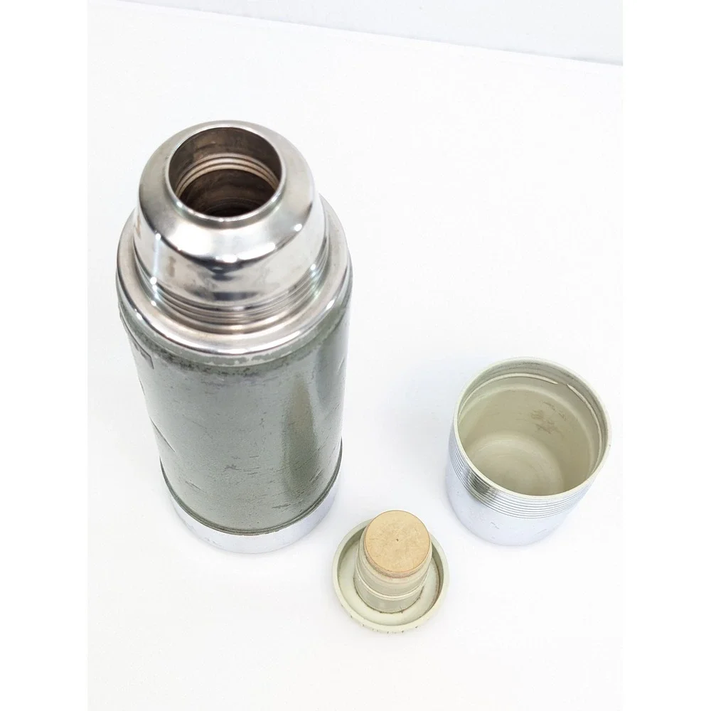 Vintage Stanley A-943B Insulated Vacuum Bottle 1 Pint Stainless Steel Hammertone - Picture 6 of 8